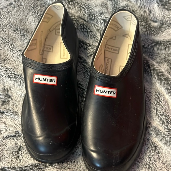 Hunter | Original Play Clogs - Picture 1 of 7